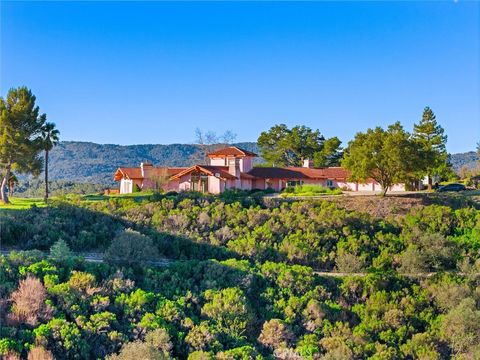 110 Booker Templeton CA 93465