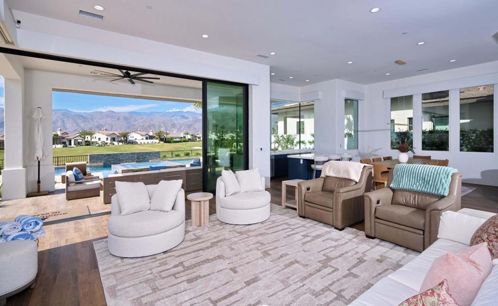 Andalusia at CM - Residential