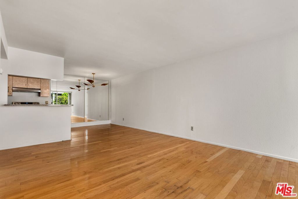 Photo of 8530 Holloway Drive #309, West Hollywood, CA 90069 (MLS # 26664835)