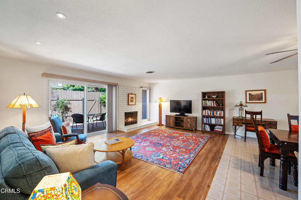 Las Posas Gardens - 2666 - Residential