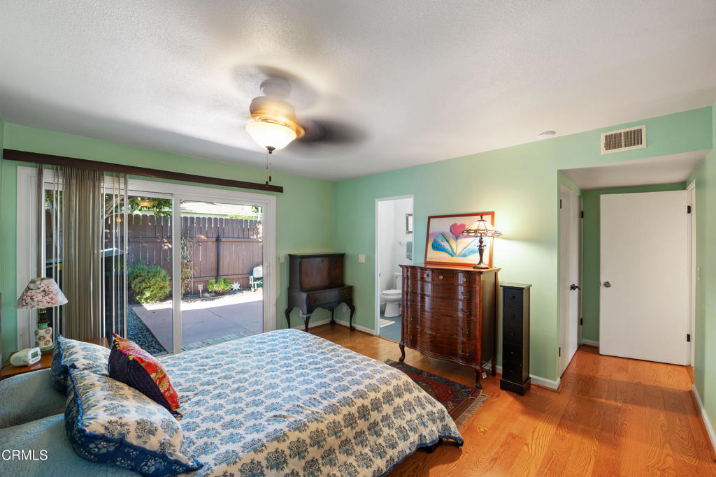 Las Posas Gardens - 2666 - Residential