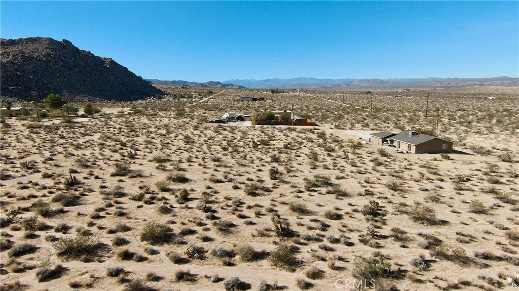 6883 Peterson Road
