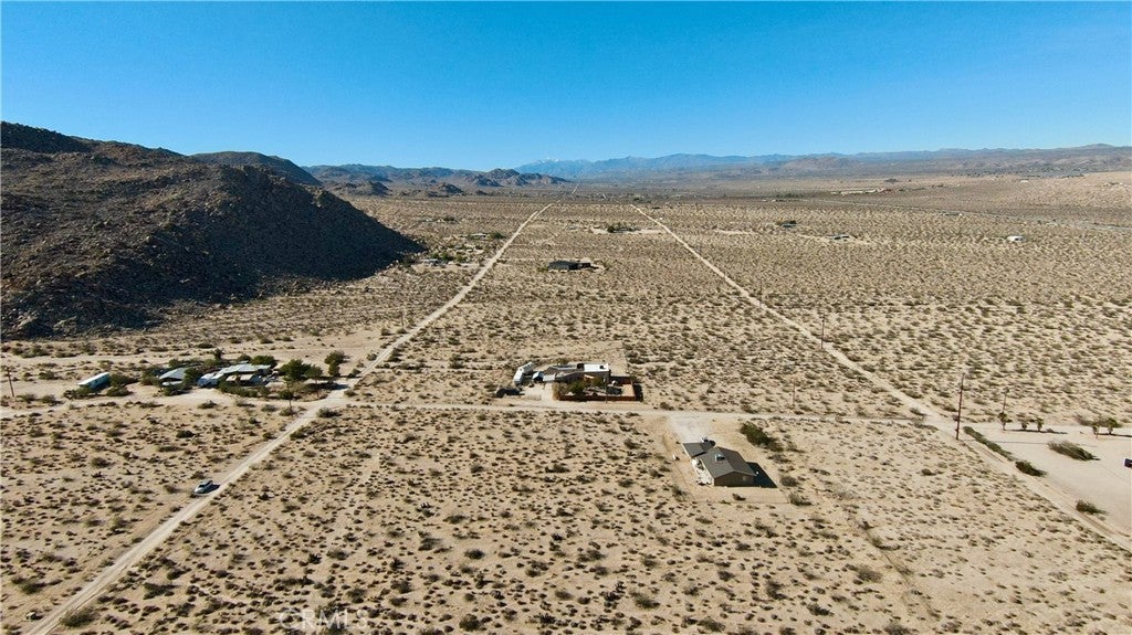 6883 Peterson Road