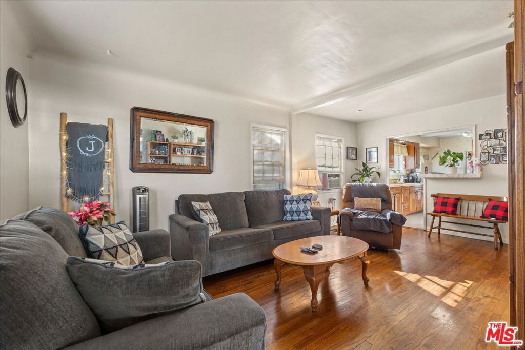 Photo of 1757 Wellesley Avenue, Los Angeles, CA 90025 (MLS # 25625199)