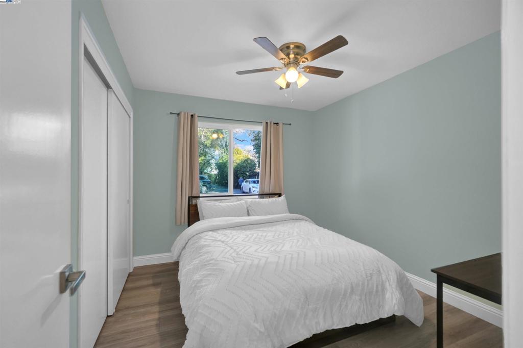 CARRIAGE SQUARE - Residential