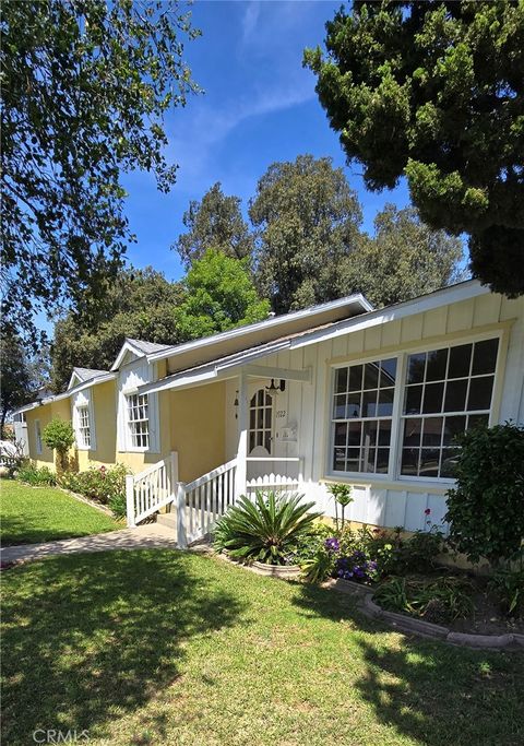 1922 Meriday Lane Santa Ana CA 92706