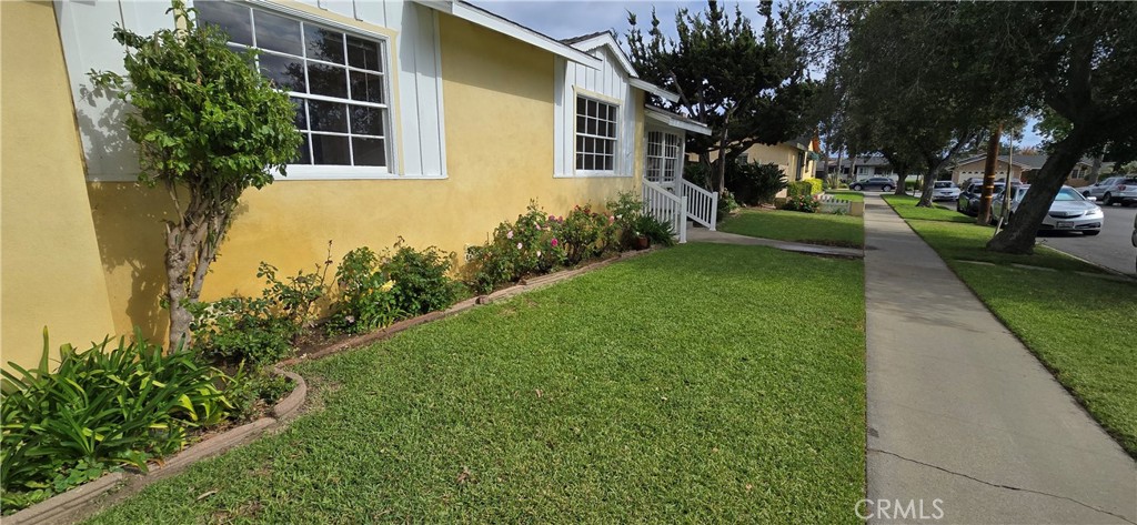 1922 Meriday Lane