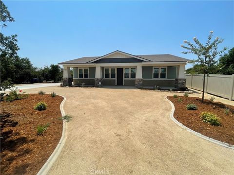 Photo of 27045 Citrus Avenue, Redlands, CA 92374 (MLS # IG25159642) Photo of 27045 Citrus Avenue, Redlands, CA 92374 (MLS # IG25159642)