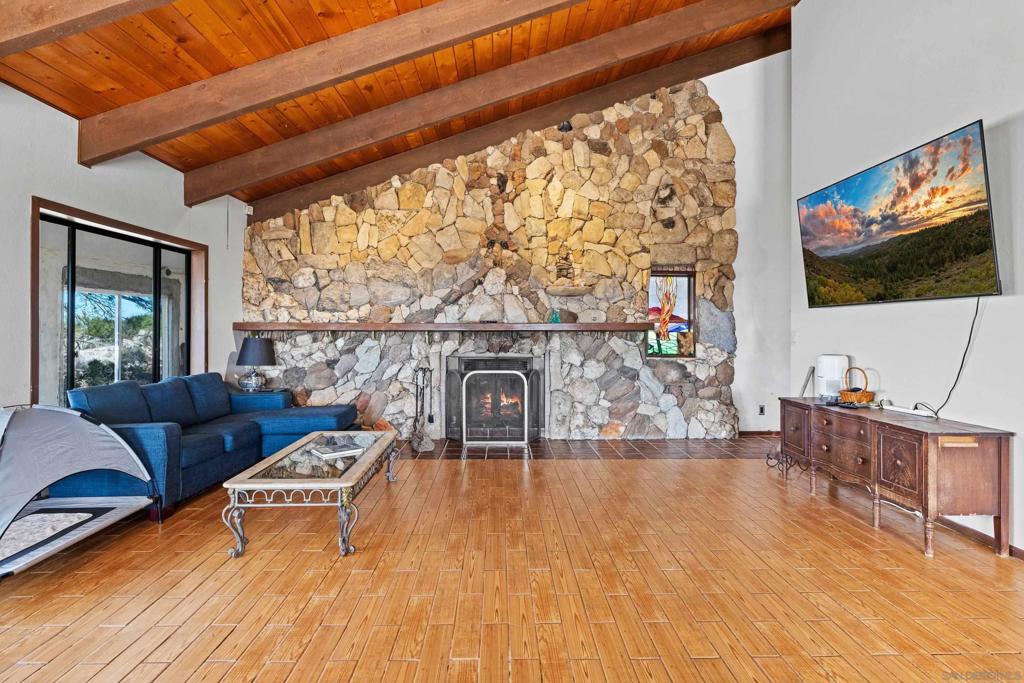 2513 Tecate Divide Road