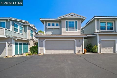 Photo of 4901 Keller Ridge Dr Dr, Clayton, CA 94517 (MLS # 41133186)