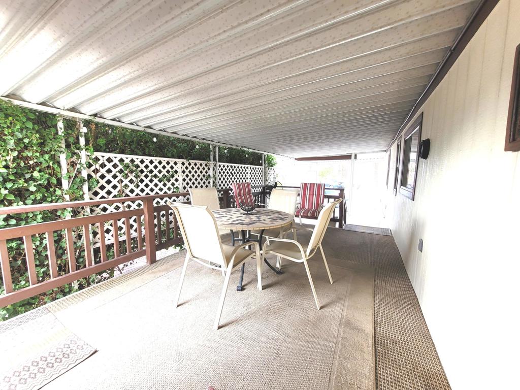 Royal Palms - Manufactured In Park