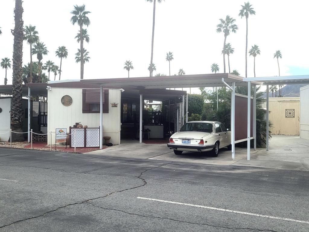 Royal Palms - Manufactured In Park