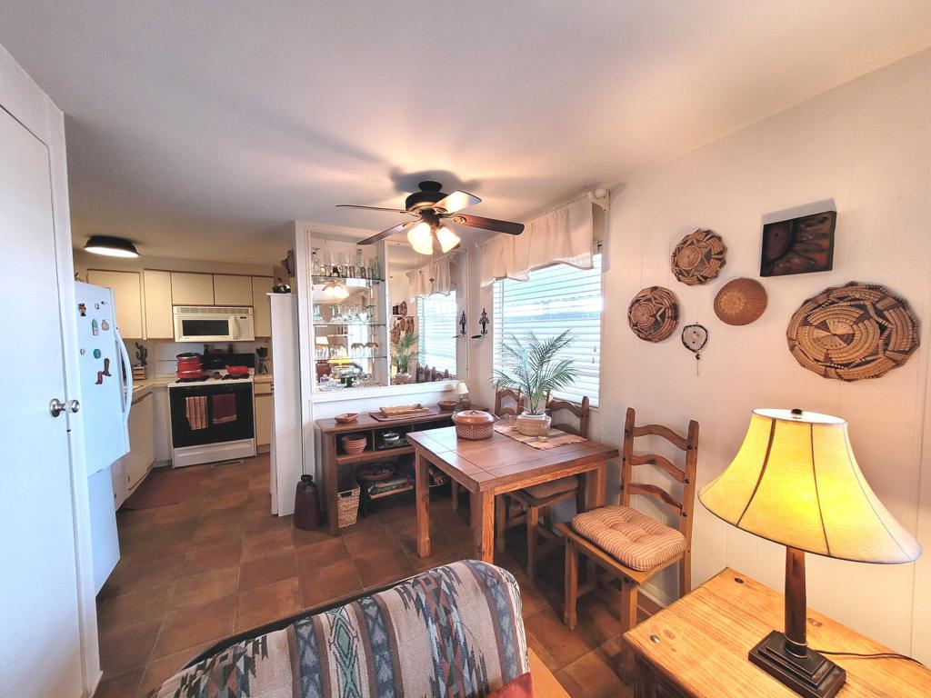 Royal Palms - Manufactured In Park