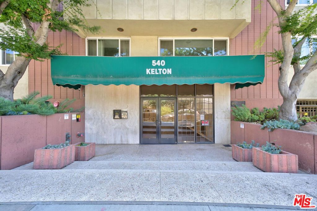 540 Kelton Avenue 306, Los Angeles CA 90024