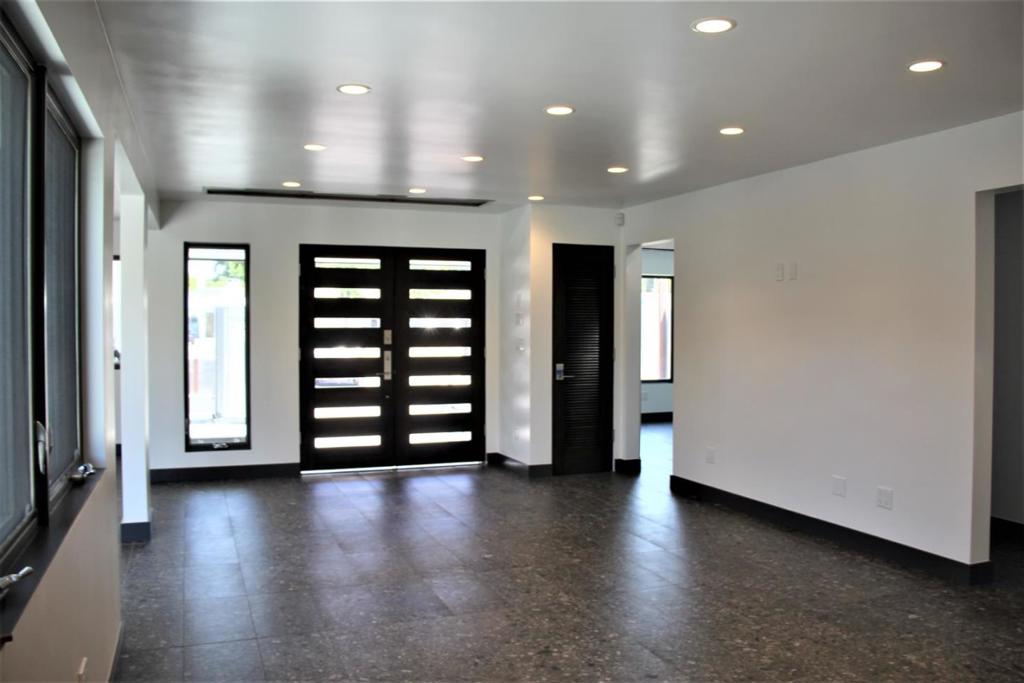 1141 Saratoga Avenue
