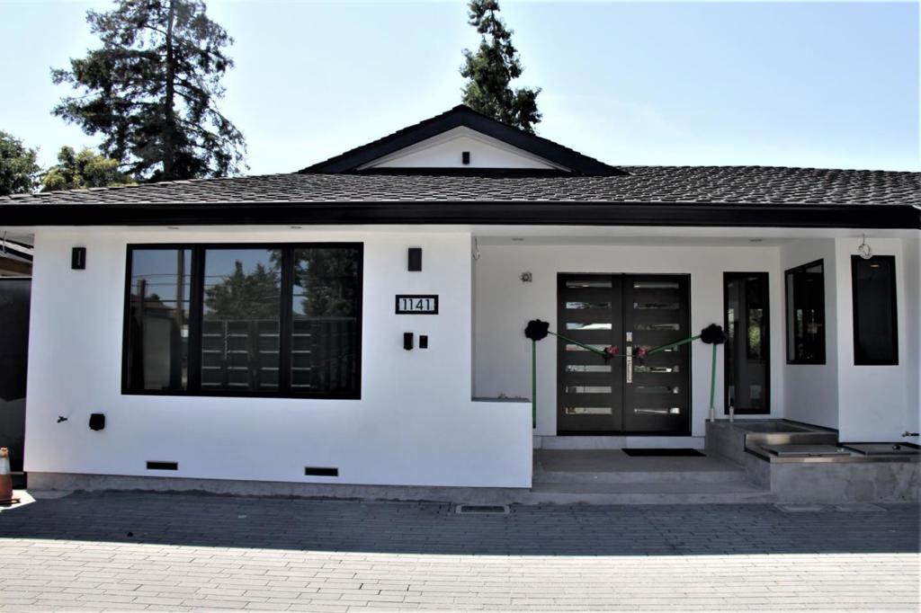 1141 Saratoga Avenue