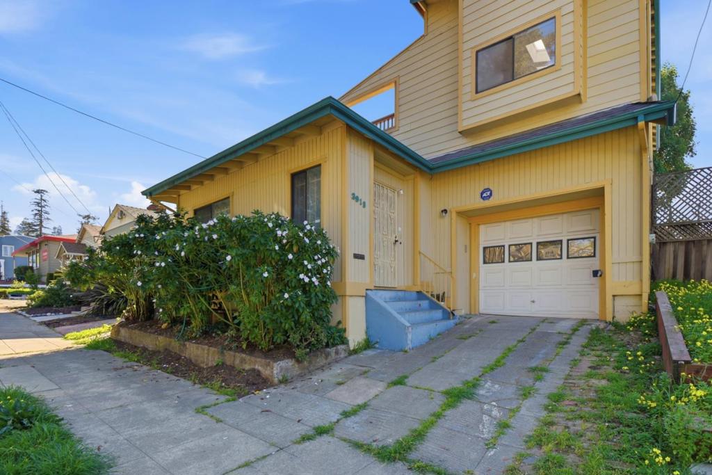 3918 High Street