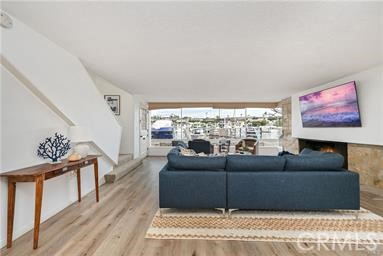 121 E Bay Front
