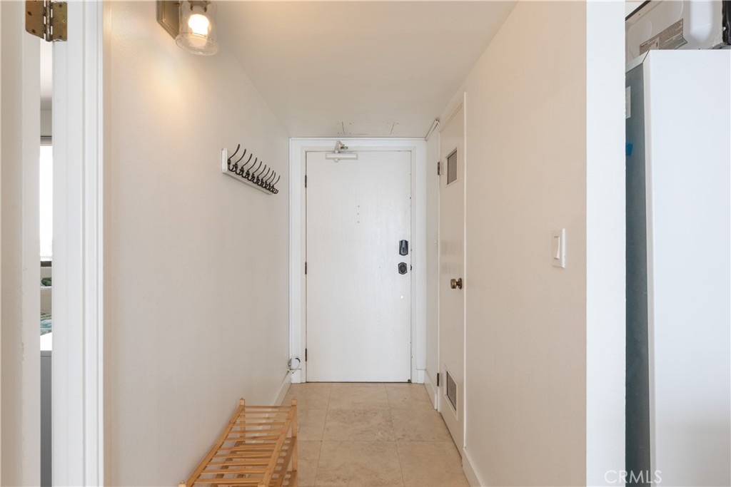 1750 E Ocean Boulevard 909