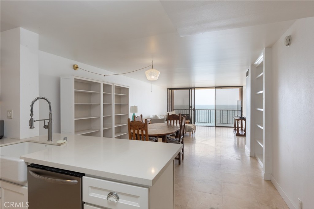 1750 e ocean boulevard 909