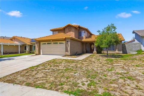 Photo of 1505 Canterbury CIR, Redlands, CA 92374 (MLS # CV26203574)
