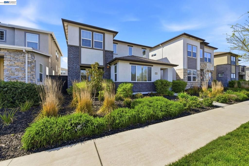 Photo of 2965 Hazel Gaze St St, Sacramento, CA 95833 (MLS # 41124023)