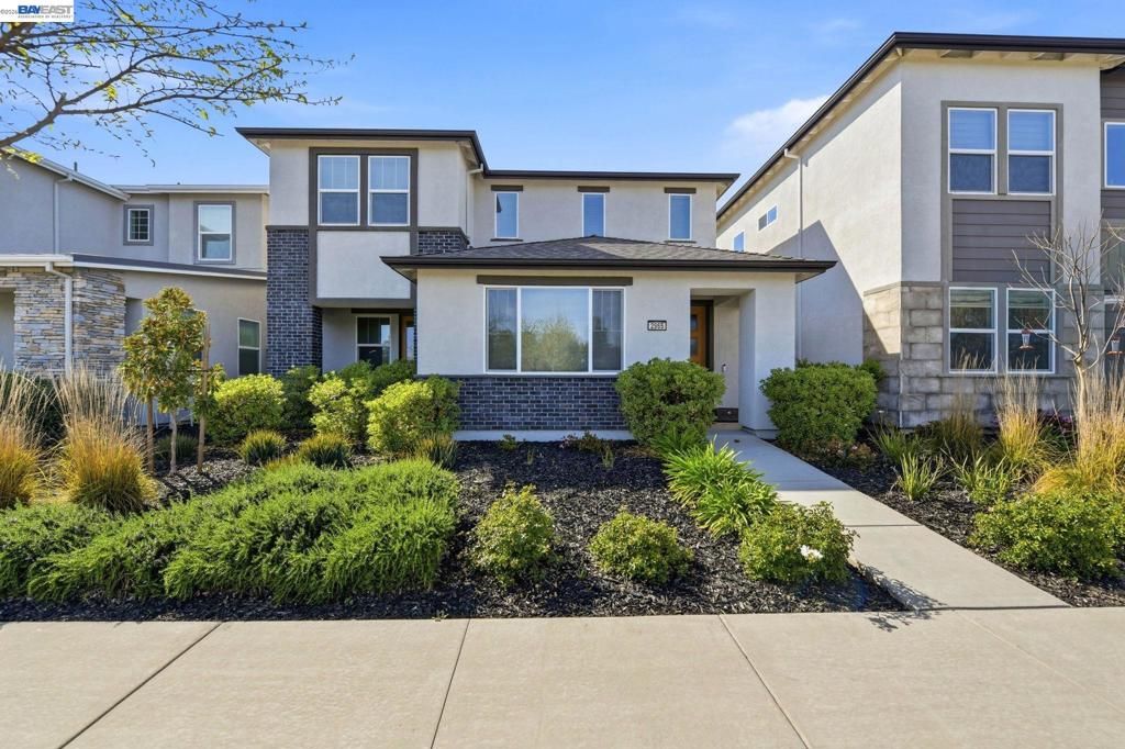 Photo of 2965 Hazel Gaze St St, Sacramento, CA 95833 (MLS # 41124023)