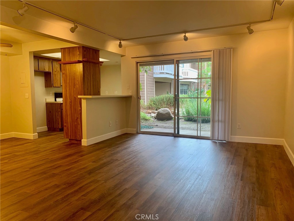 Lake Grove (LAKG) - Residential Lease