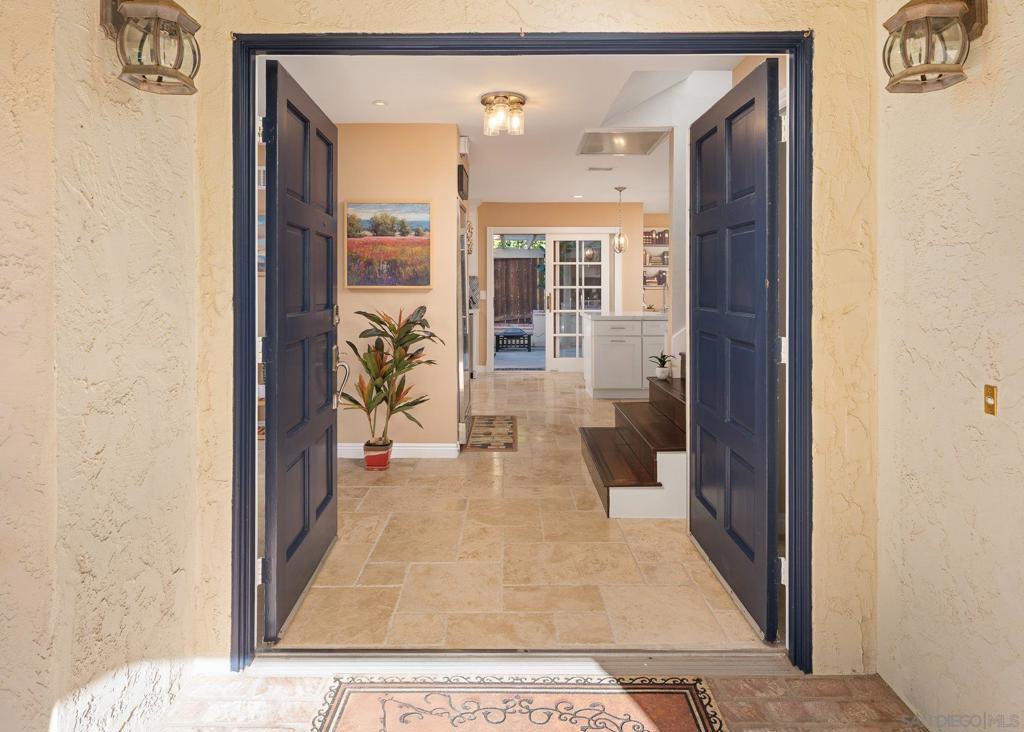 1322 Loma De Paz