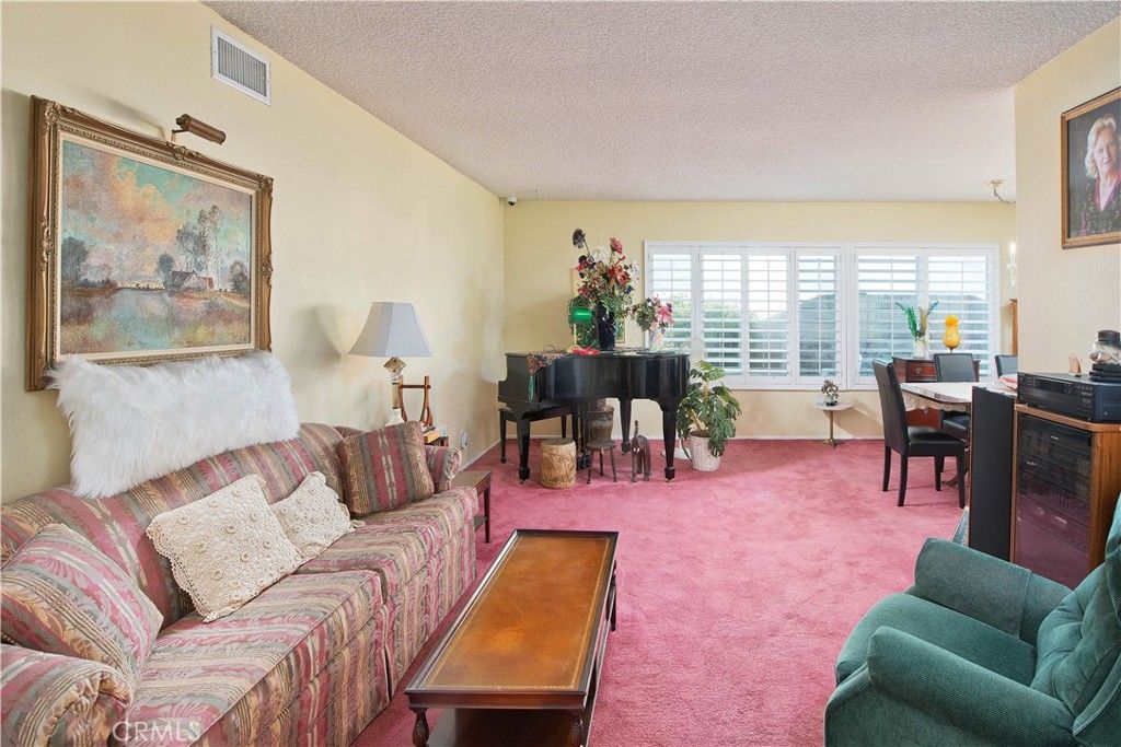 Photo of 2204 2204 N Marter, Simi Valley, CA 93065 (MLS # SR25232309)
