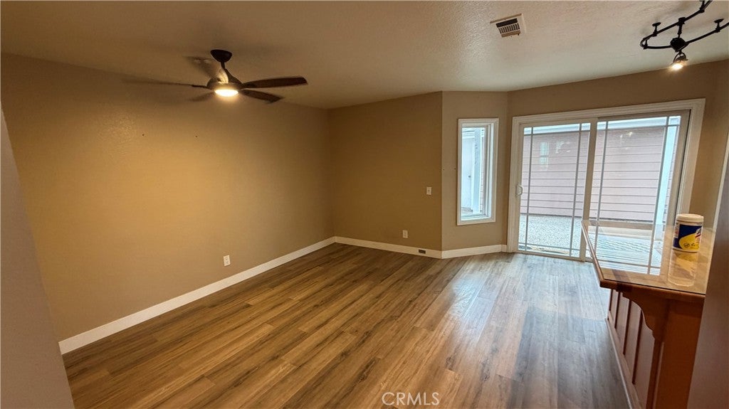 254 Monroe, Irvine CA 92620 - Photo 7