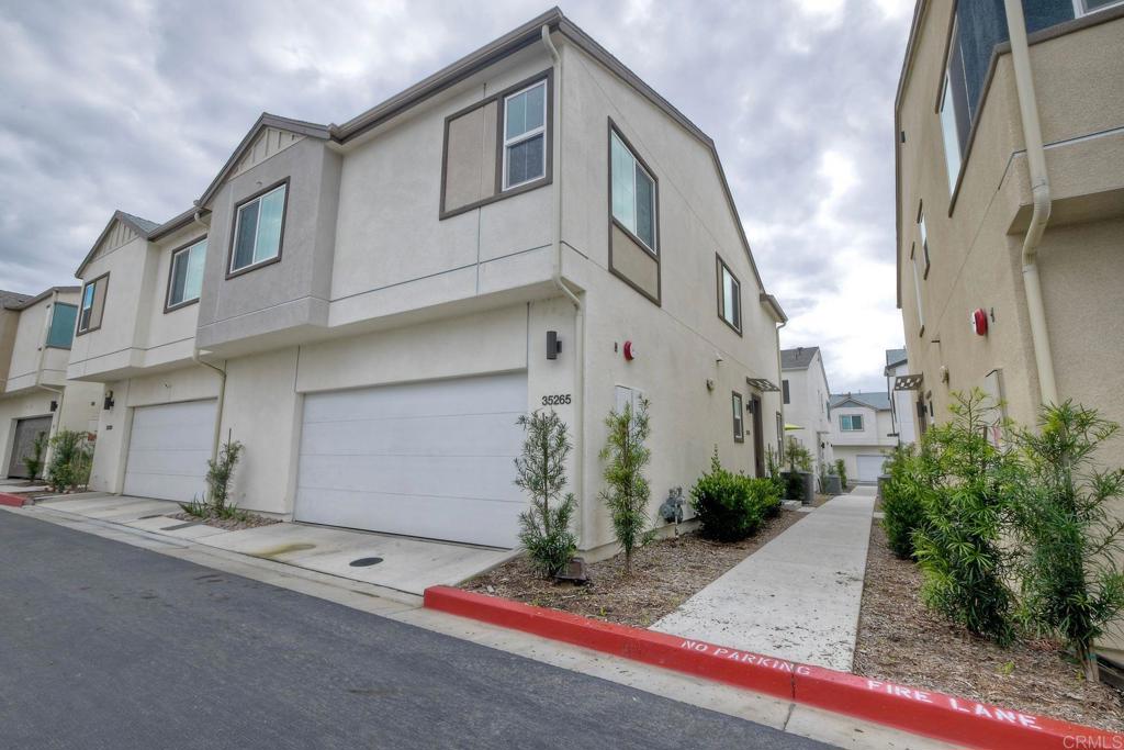 35265 Blossom Place