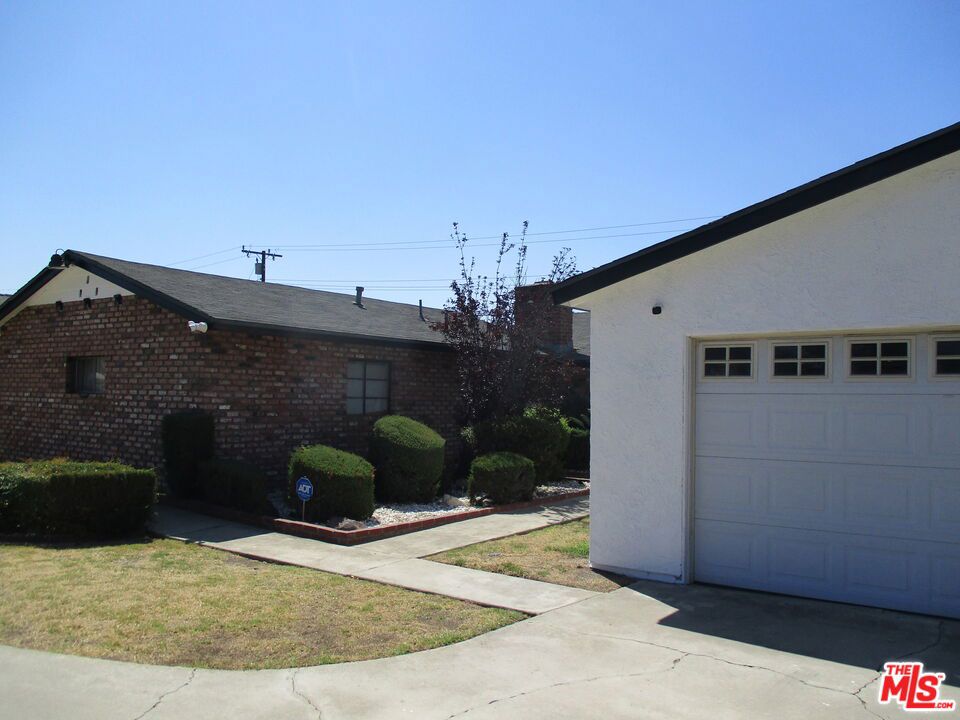 1384 Douglass Drive