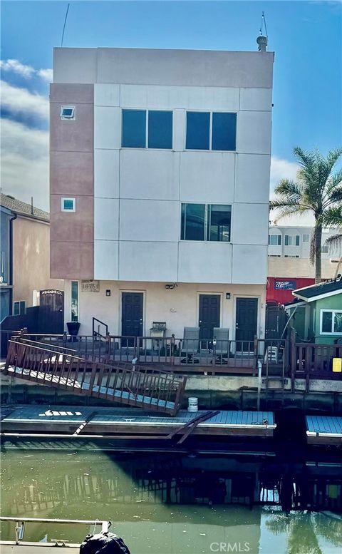 16754 Pacific Coast Hwy B Sunset Beach CA 90742