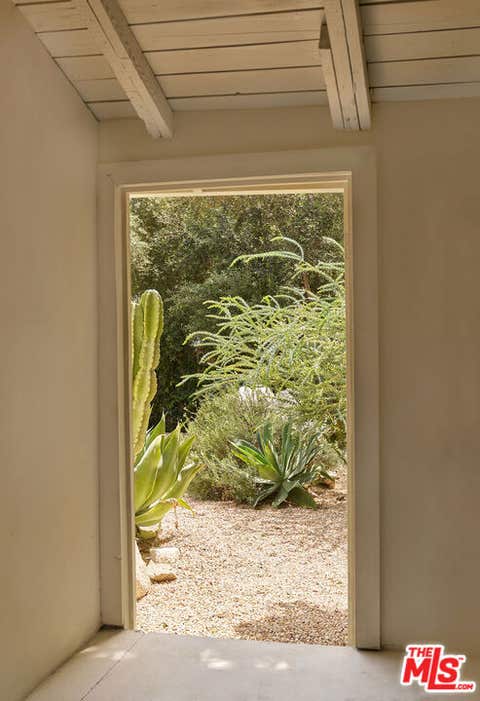 Tiny photo for 404 N Avenue 52 Ave, Los Angeles, CA 90042 (MLS # 26843447)