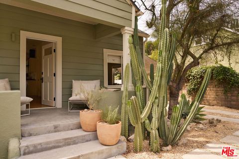 Tiny photo for 404 N Avenue 52 Ave, Los Angeles, CA 90042 (MLS # 26843447)