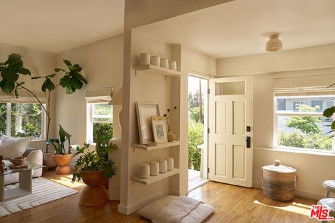 Tiny photo for 404 N Avenue 52 Ave, Los Angeles, CA 90042 (MLS # 26843447)