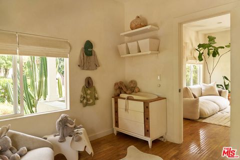 Tiny photo for 404 N Avenue 52 Ave, Los Angeles, CA 90042 (MLS # 26843447)