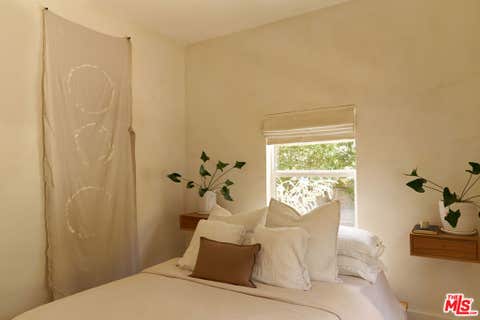 Tiny photo for 404 N Avenue 52 Ave, Los Angeles, CA 90042 (MLS # 26843447)