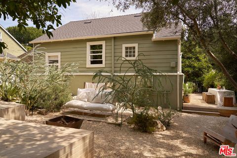 Tiny photo for 404 N Avenue 52 Ave, Los Angeles, CA 90042 (MLS # 26843447)