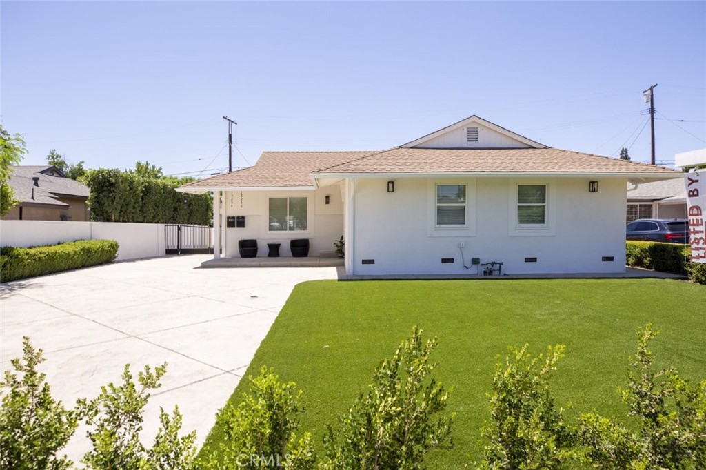 Properties 2 15256 Clymer Street