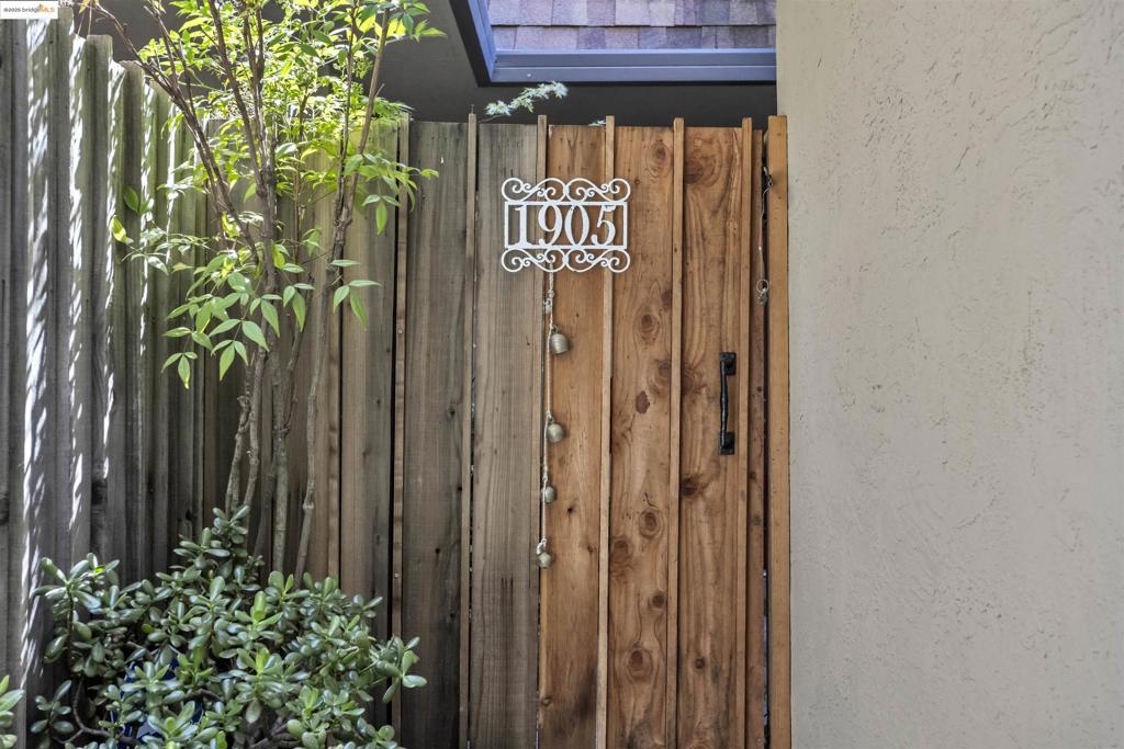 SKYWEST - Residential