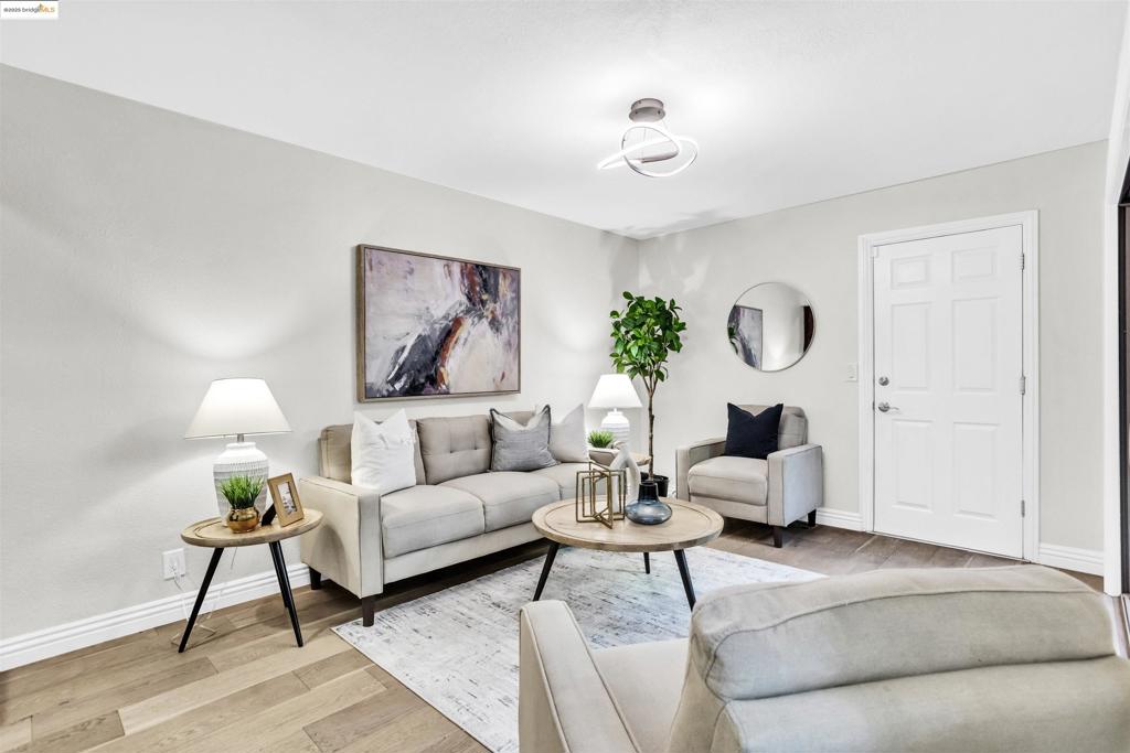 SKYWEST - Residential