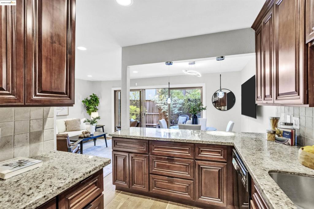 SKYWEST - Residential