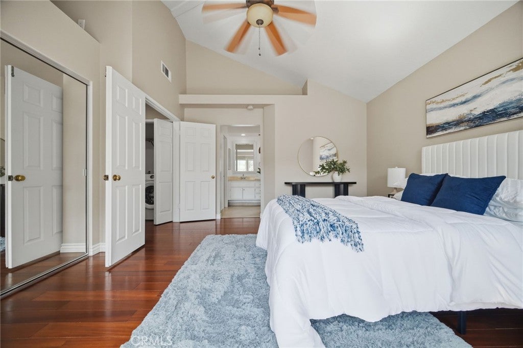 8 Magellan Aisle, Irvine CA 92620 - Photo 9