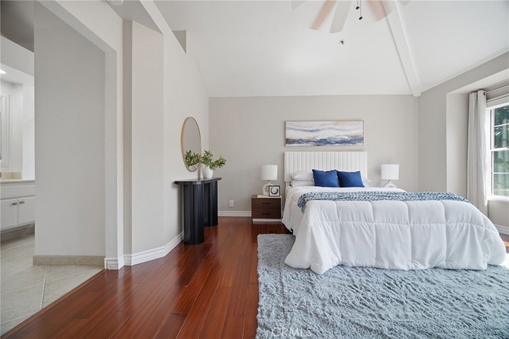 8 Magellan Aisle, Irvine CA 92620 - Photo 10