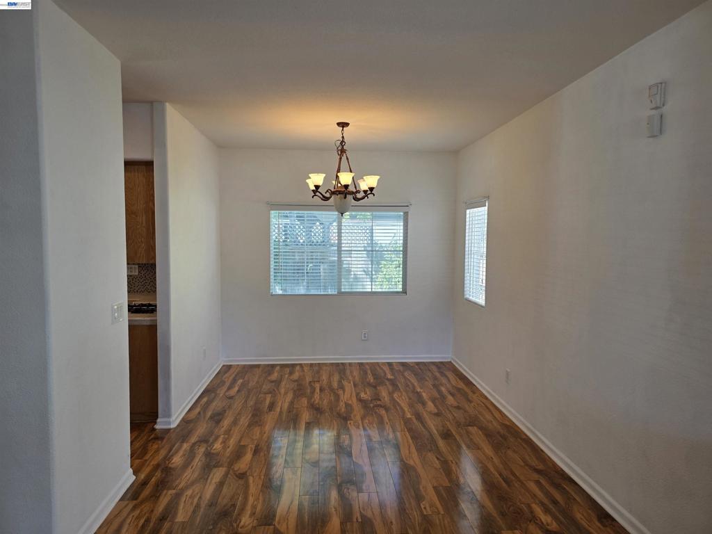 4341 Burr Ct
