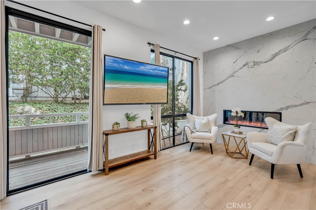 Newport Crest (NEWC) - Residential Lease