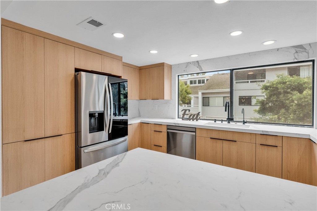 2 Encore Court 248