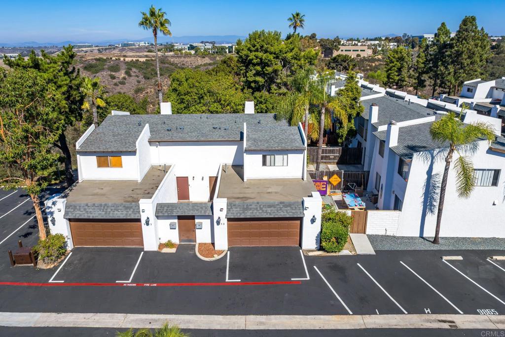 9853 Genesee Ave Avenue